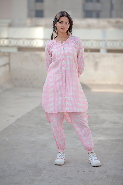 Kora Gulabi | Handwoven Check Co-ord Set