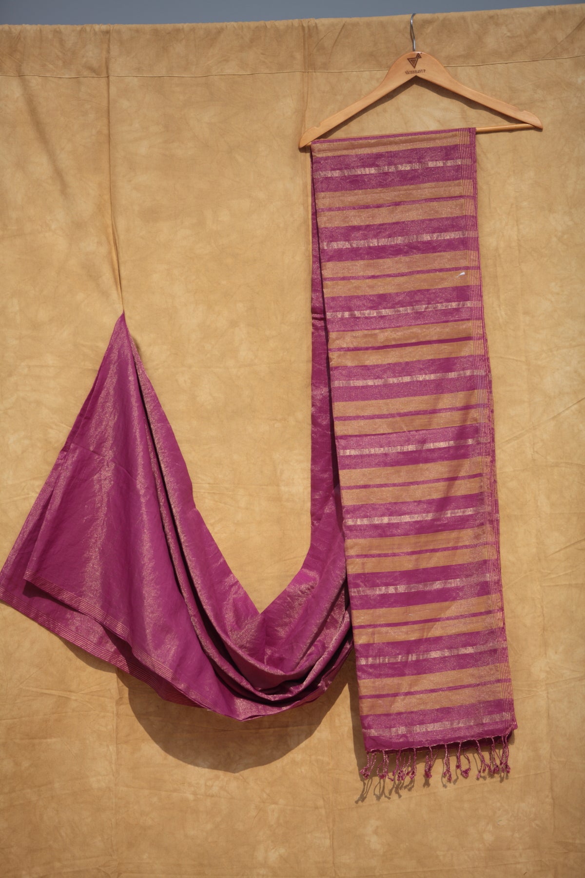 Zartari | Manik Swarn – Handwoven Cotton Zari Tissue Saree