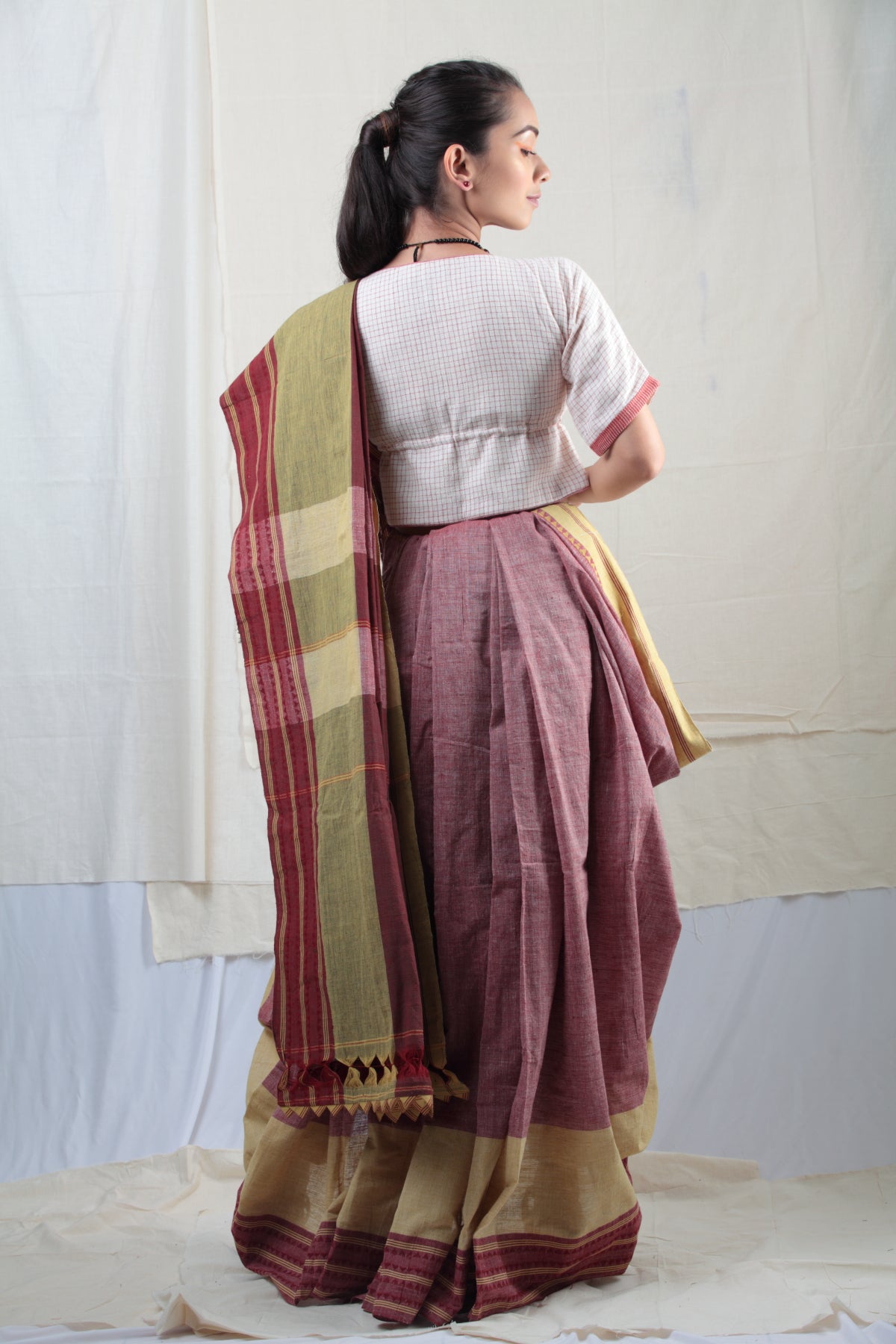 Gulal Rhezzo | Handwoven Naturally Dyed Cotton Saree