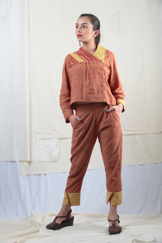 Anar | Handwoven Cotton Cropped Trousers